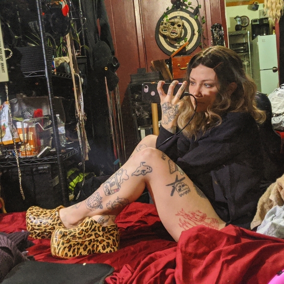 Meet your Posher, Jessica - Picture 4 of 10